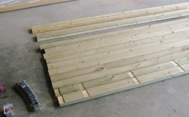 物置の木製床キット